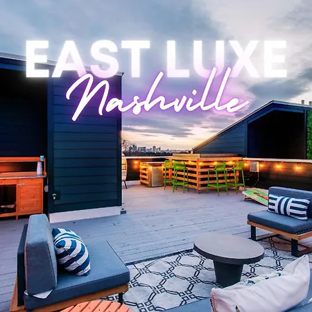 East Nash Lux - 13 Beds & City Views